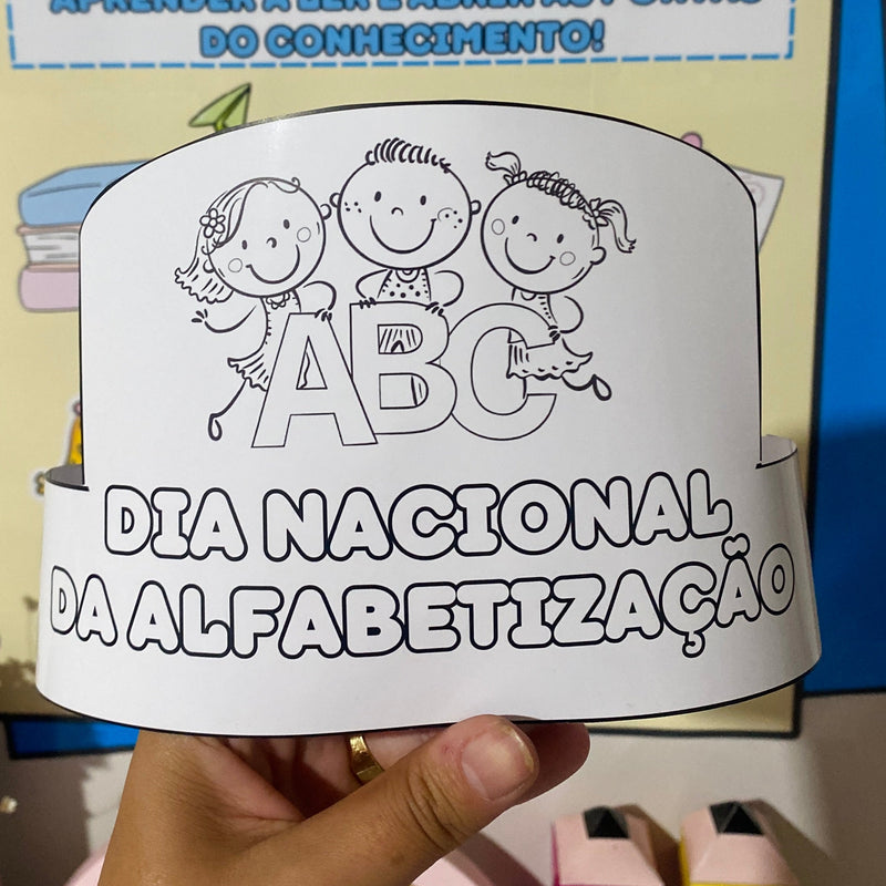 Dia Nacional da Alfabetização – Material Completo (Painel, Porta Bis e Coroa personalizada)
